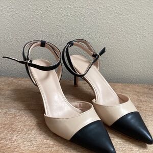 tan and black heels size 8